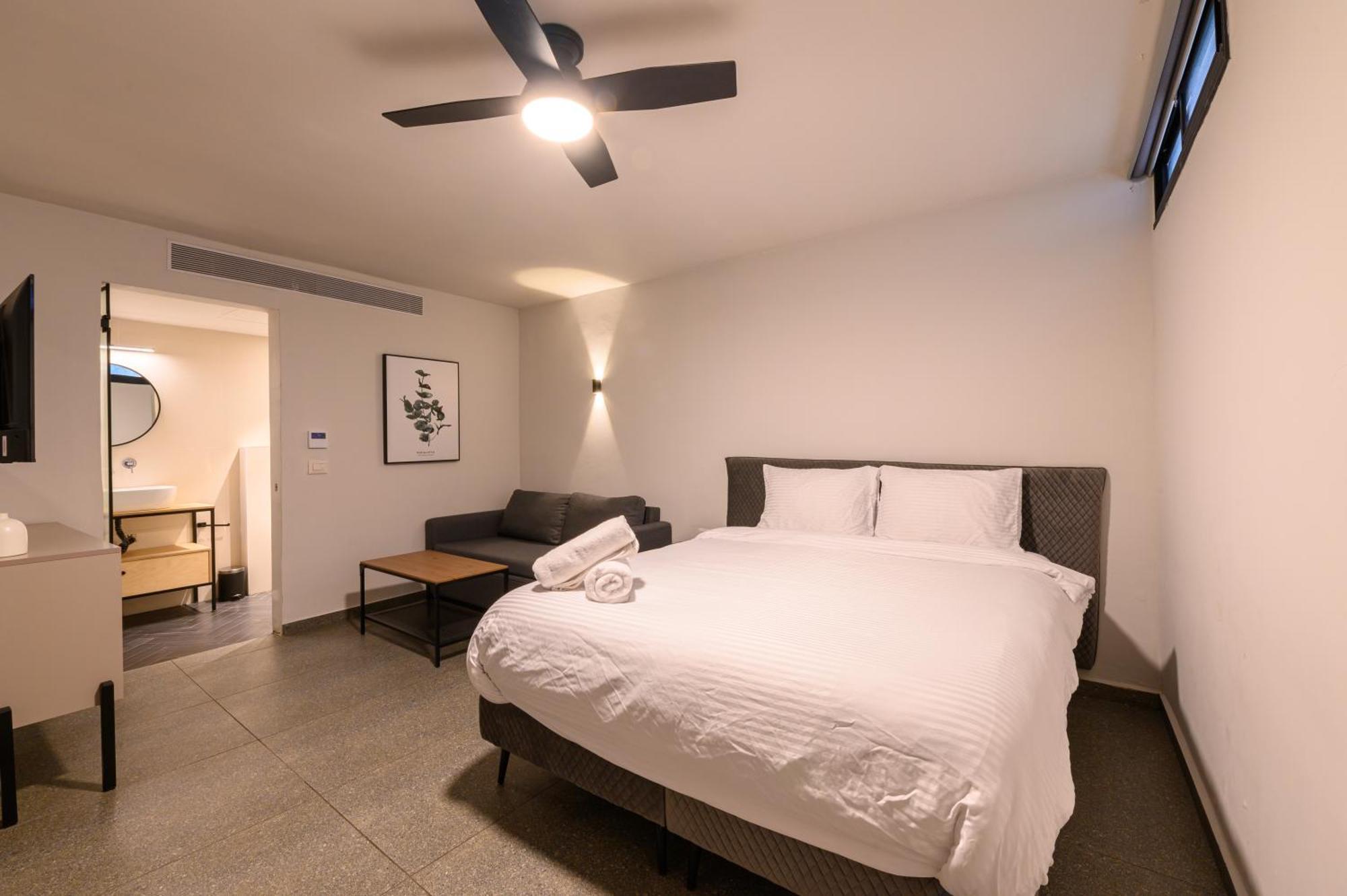 Rokah Luxury Villa At Ramat Hahayal Tel-Aviv Kültér fotó