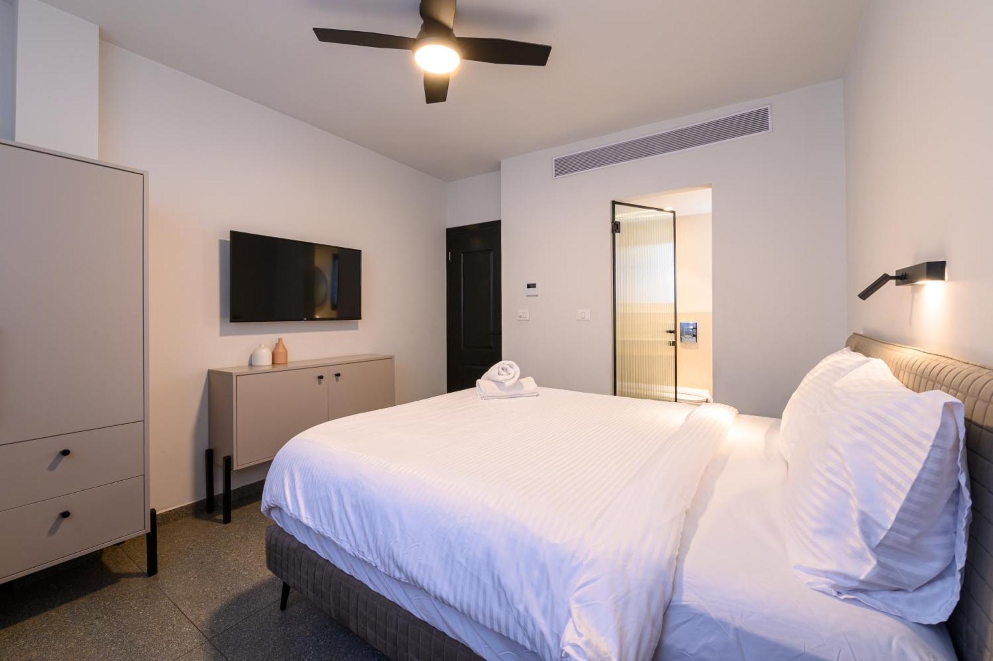 Rokah Luxury Villa At Ramat Hahayal Tel-Aviv Szoba fotó