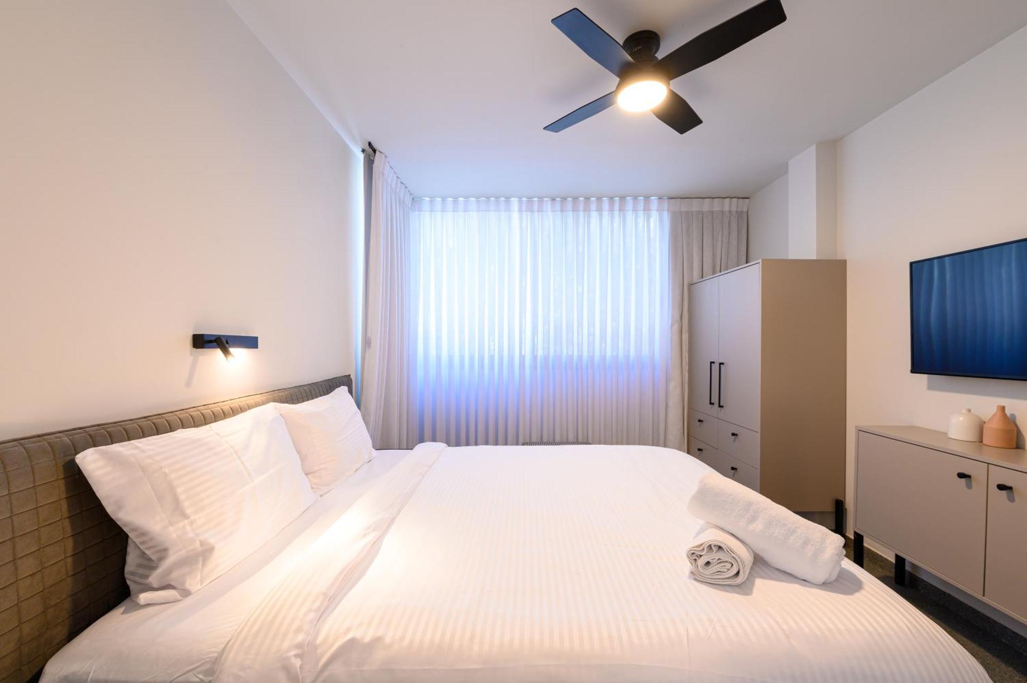 Rokah Luxury Villa At Ramat Hahayal Tel-Aviv Szoba fotó